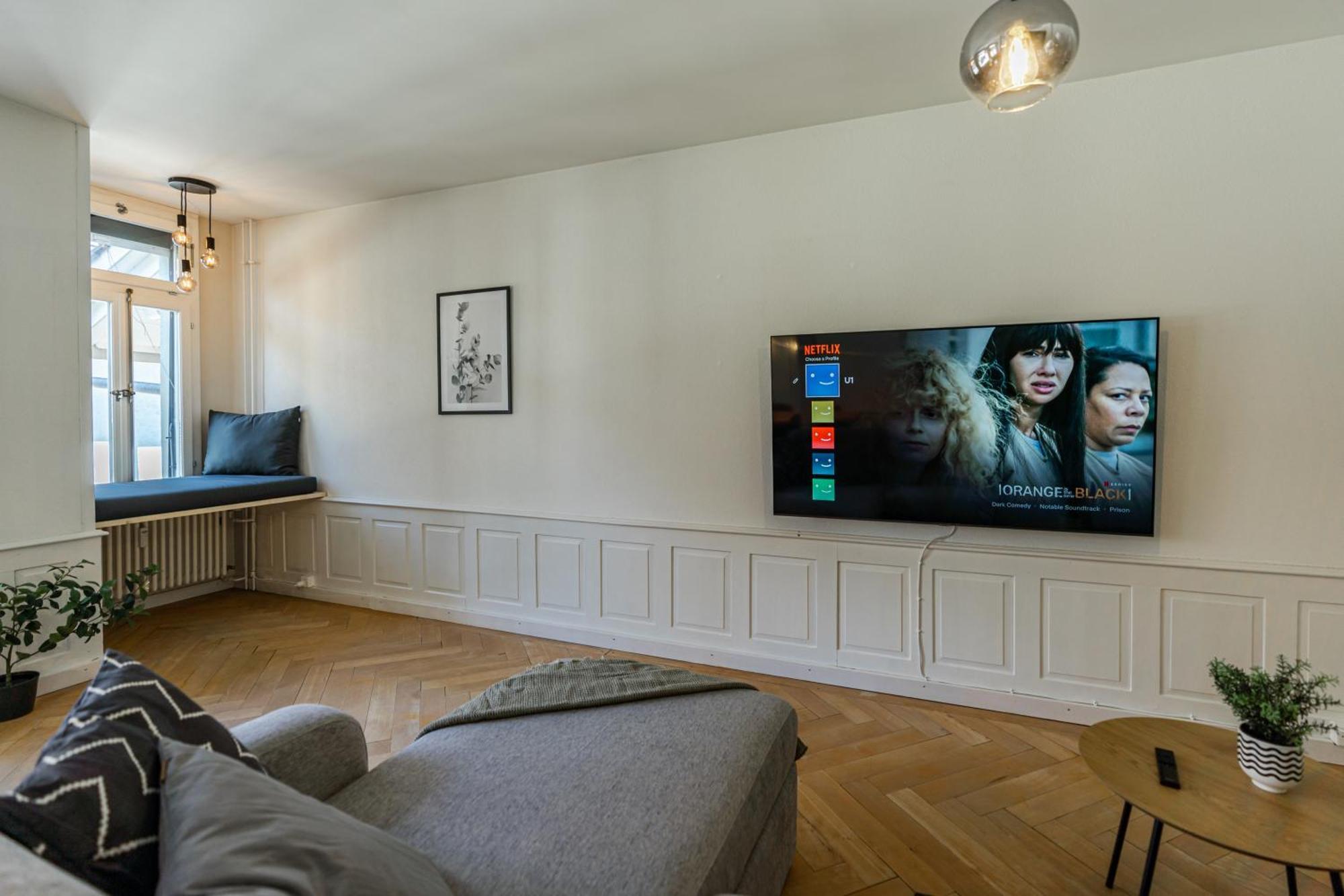 Historische Wohnung Im Herzen Der Thuner Altstadt מראה חיצוני תמונה